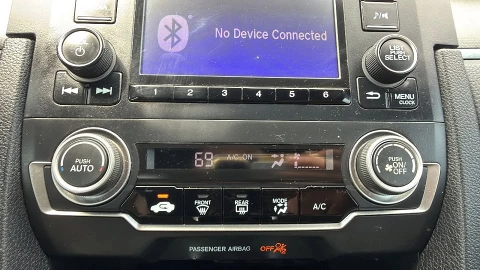2016 Honda Civic 10th Gen - Image 19 of 19