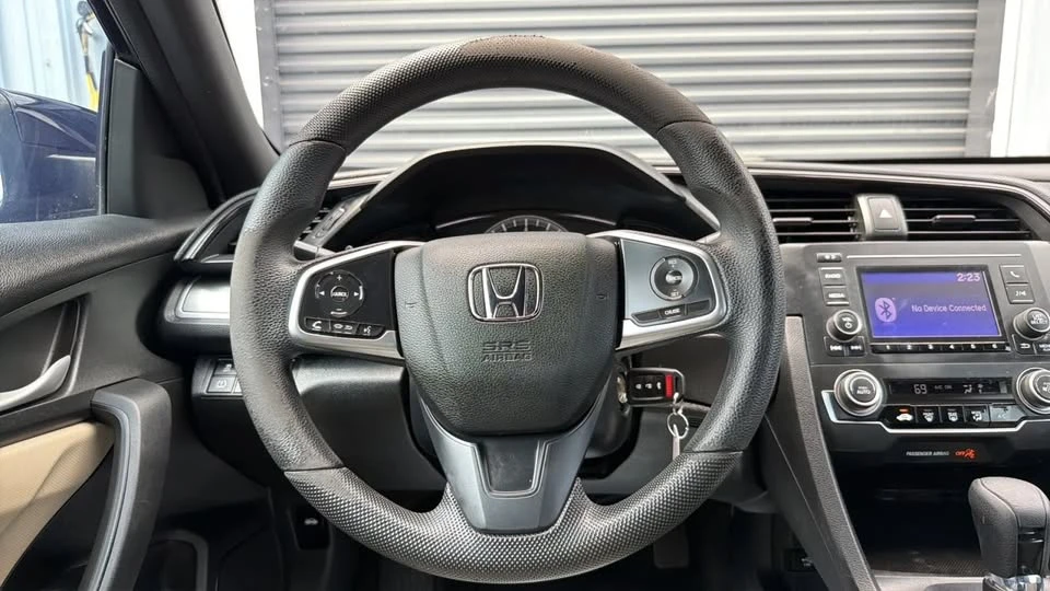 2016 Honda Civic 10th Gen - Image 17 of 19