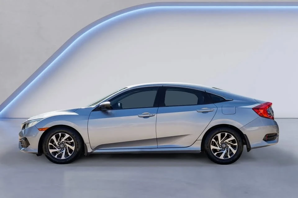 2016 Honda Civic 10th Gen - Image 4 of 20