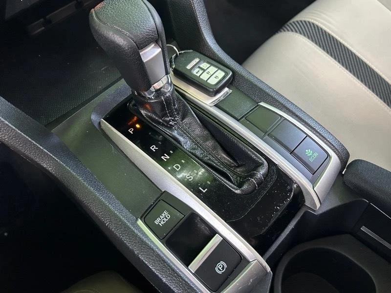 2016 Honda Civic 10th Gen - Image 12 of 20