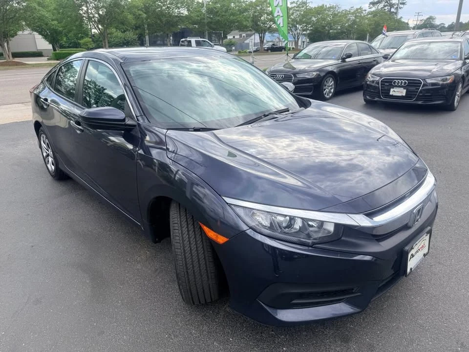 2016 Honda Civic 10th Gen - Image 13 of 18