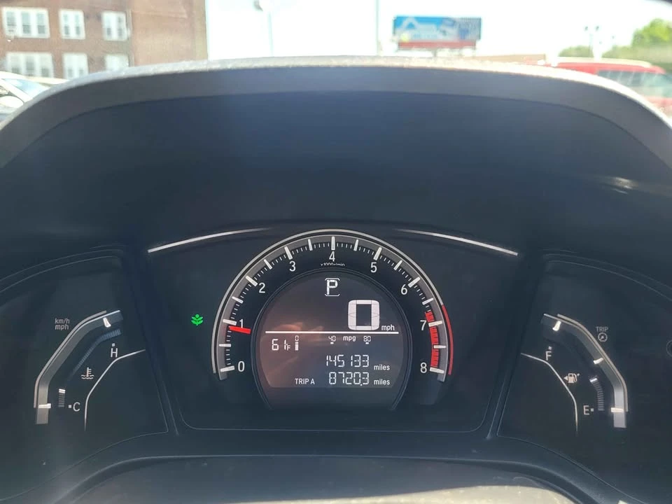 2016 Honda Civic 10th Gen - Image 9 of 18