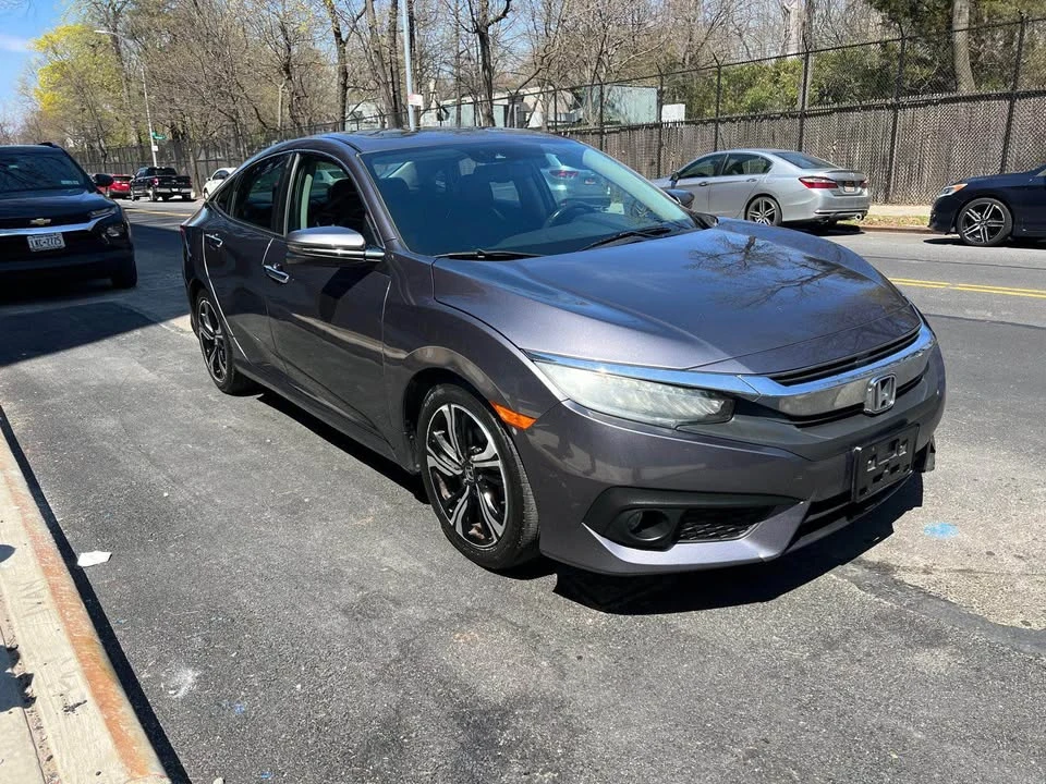 2016 Honda Civic 10th Gen - Image 7 of 9