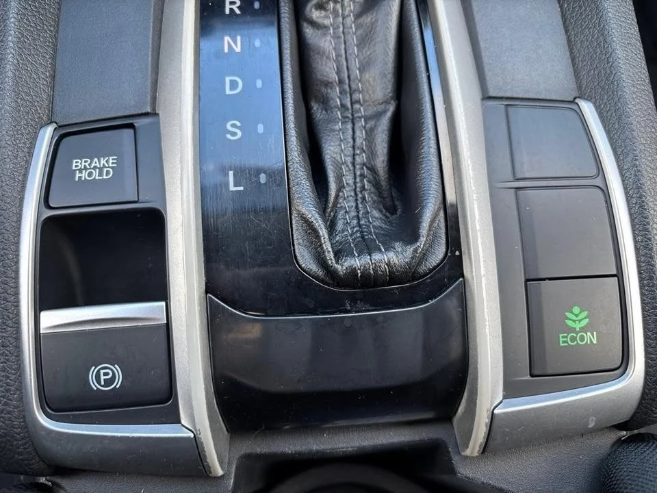 2016 Honda Civic 10th Gen - Image 19 of 20