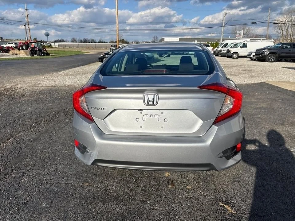 2016 Honda Civic 10th Gen - Image 6 of 20