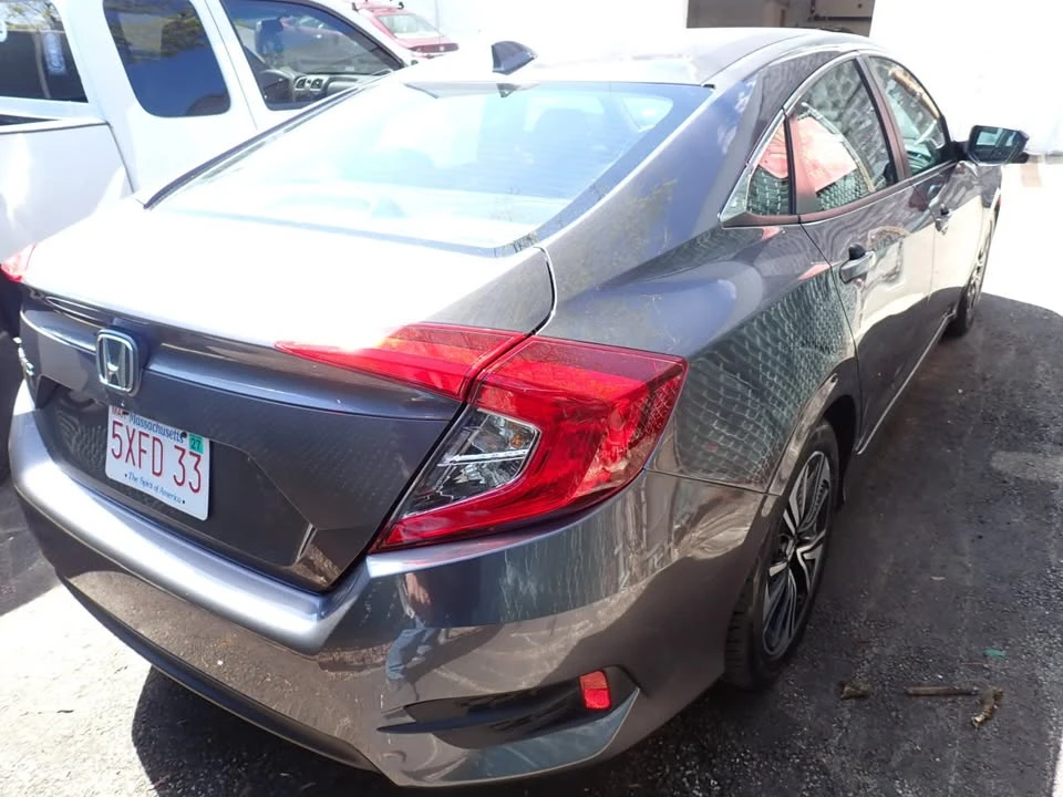 2016 Honda Civic 10th Gen - Image 5 of 10