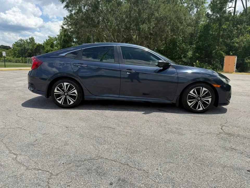 2016 Honda Civic 10th Gen - Image 4 of 20