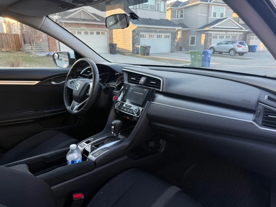 2016 Honda Civic 10th Gen - Image 9 of 13