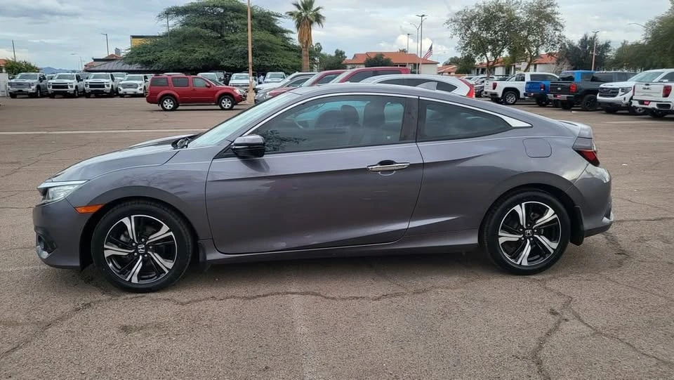 2016 Honda Civic 10th Gen - Image 5 of 20
