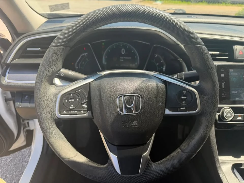 2016 Honda Civic 10th Gen - Image 8 of 18