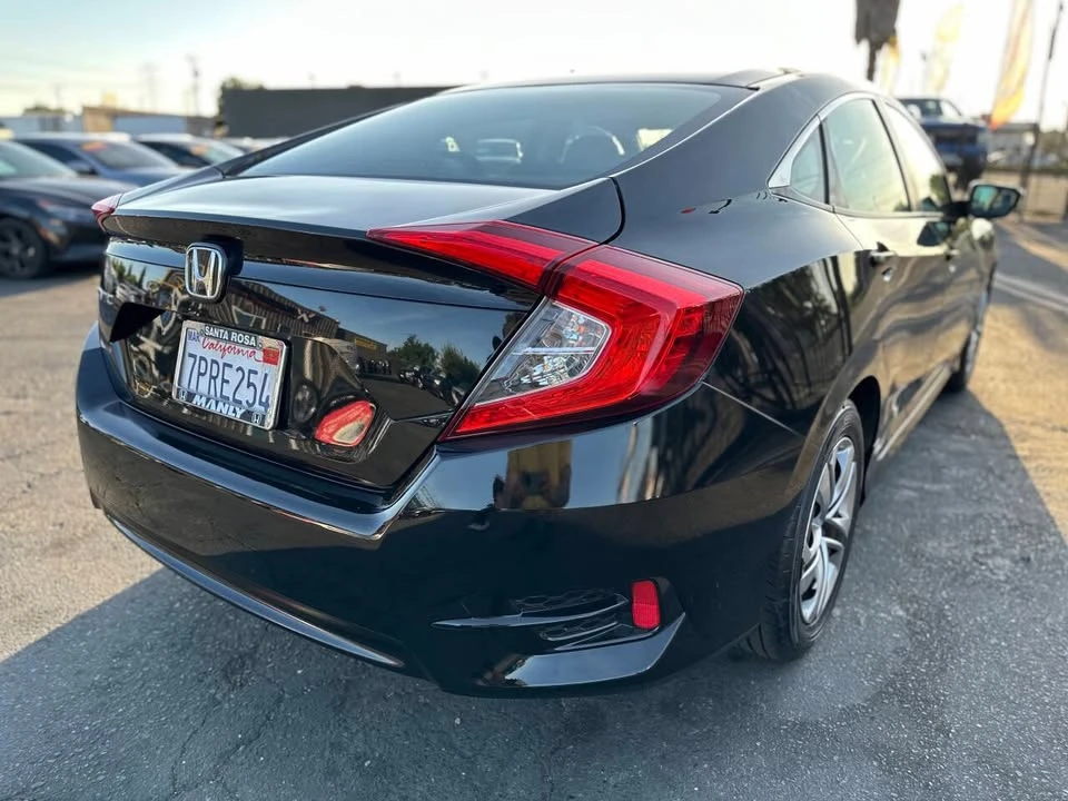 2016 Honda Civic 10th Gen - Image 6 of 20