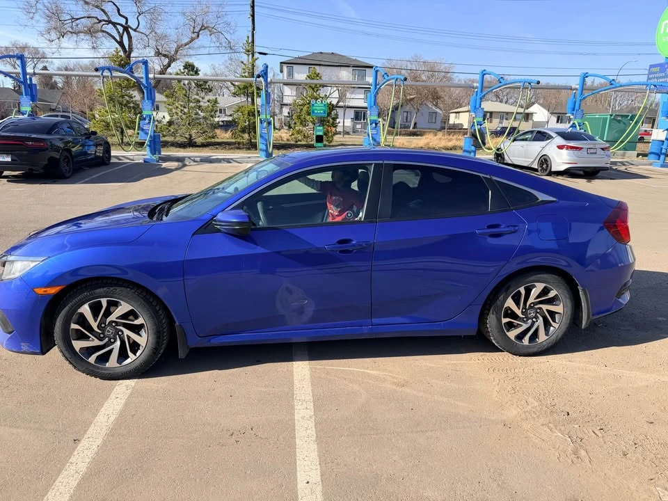 2016 Honda Civic 10th Gen - Image 8 of 16