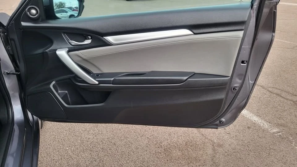 2016 Honda Civic 10th Gen - Image 13 of 20