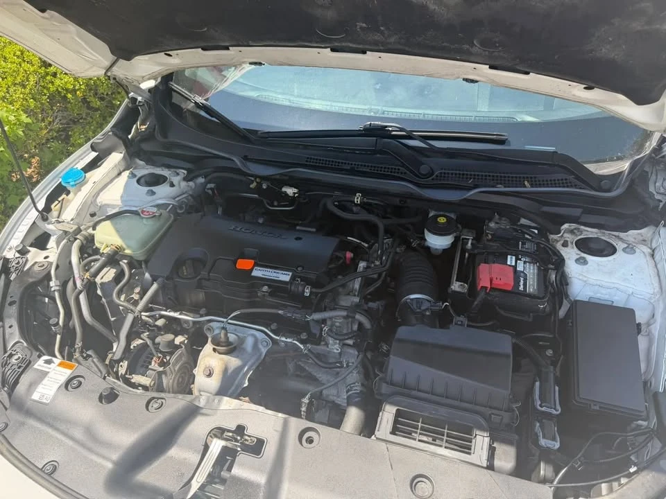 2016 Honda Civic 10th Gen - Image 17 of 18