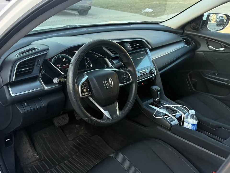 2016 Honda Civic 10th Gen - Image 6 of 13
