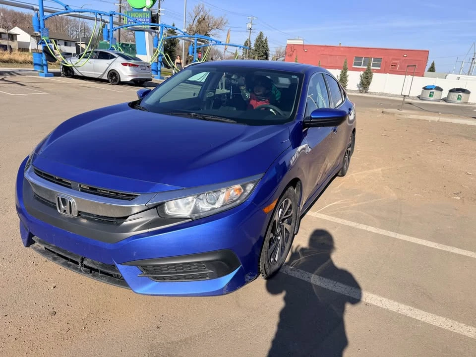 2016 Honda Civic 10th Gen - Image 4 of 16