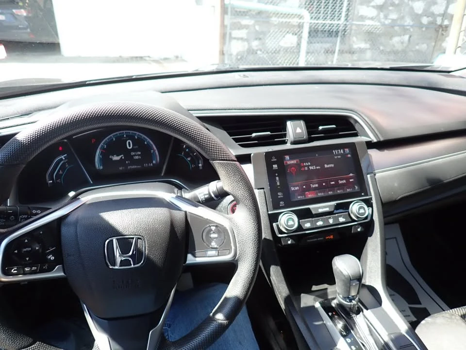 2016 Honda Civic 10th Gen - Image 9 of 10