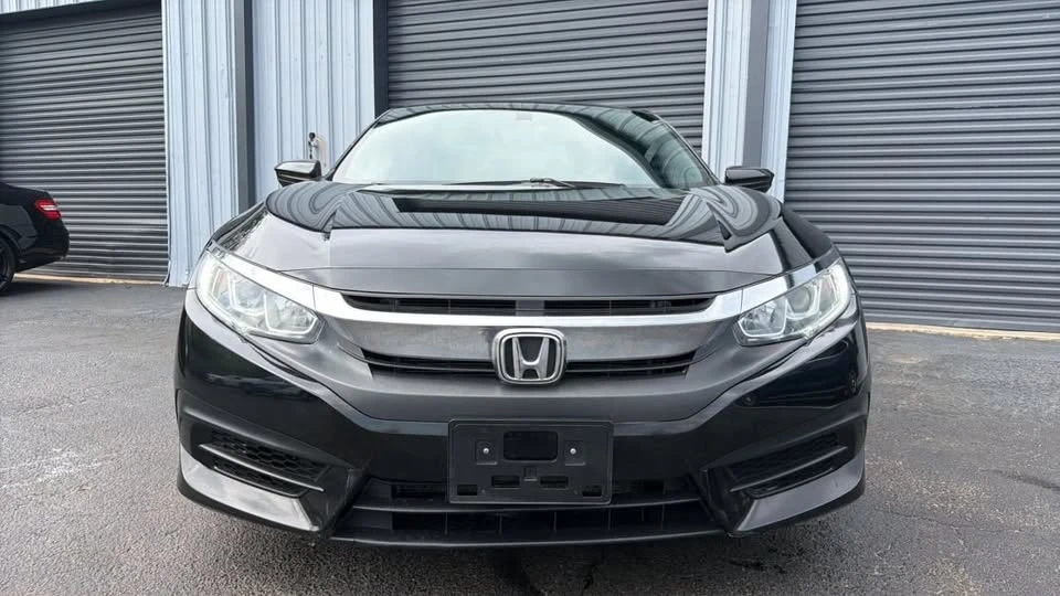 2016 Honda Civic 10th Gen - Image 2 of 11