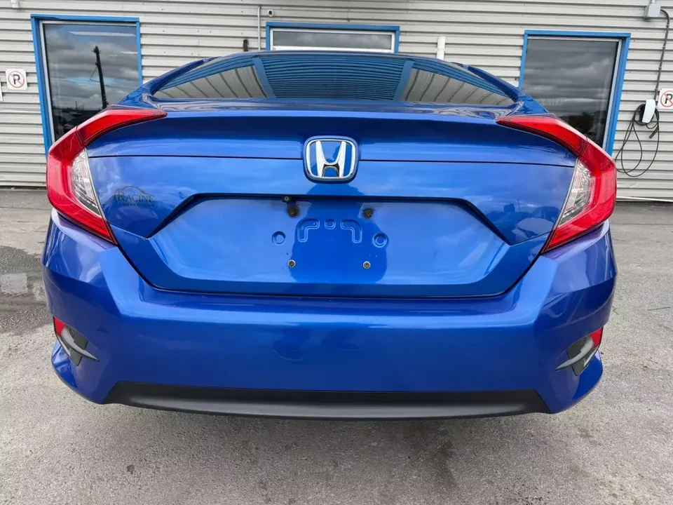 2016 Honda Civic 10th Gen - Image 4 of 13
