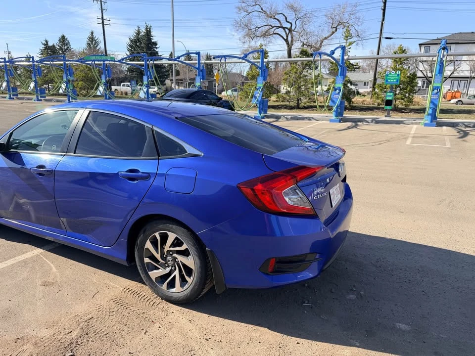 2016 Honda Civic 10th Gen - Image 7 of 16