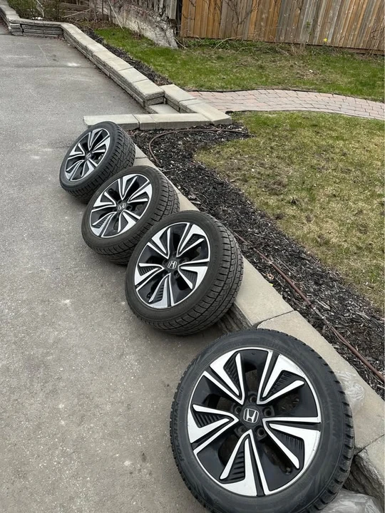 2016 Honda Civic 10th Gen - Image 16 of 17