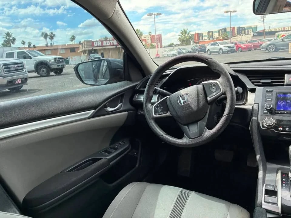 2016 Honda Civic 10th Gen - Image 6 of 19