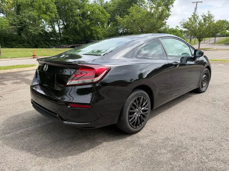 2016 Honda Civic 10th Gen - Image 4 of 10