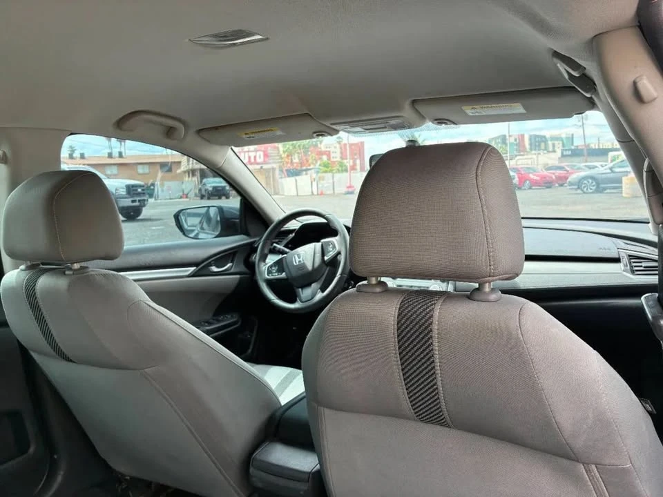 2016 Honda Civic 10th Gen - Image 8 of 19