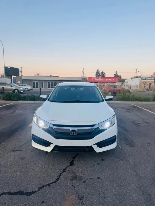 2016 Honda Civic 10th Gen - Image 2 of 6