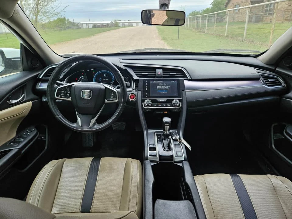 2016 Honda Civic 10th Gen - Image 2 of 11