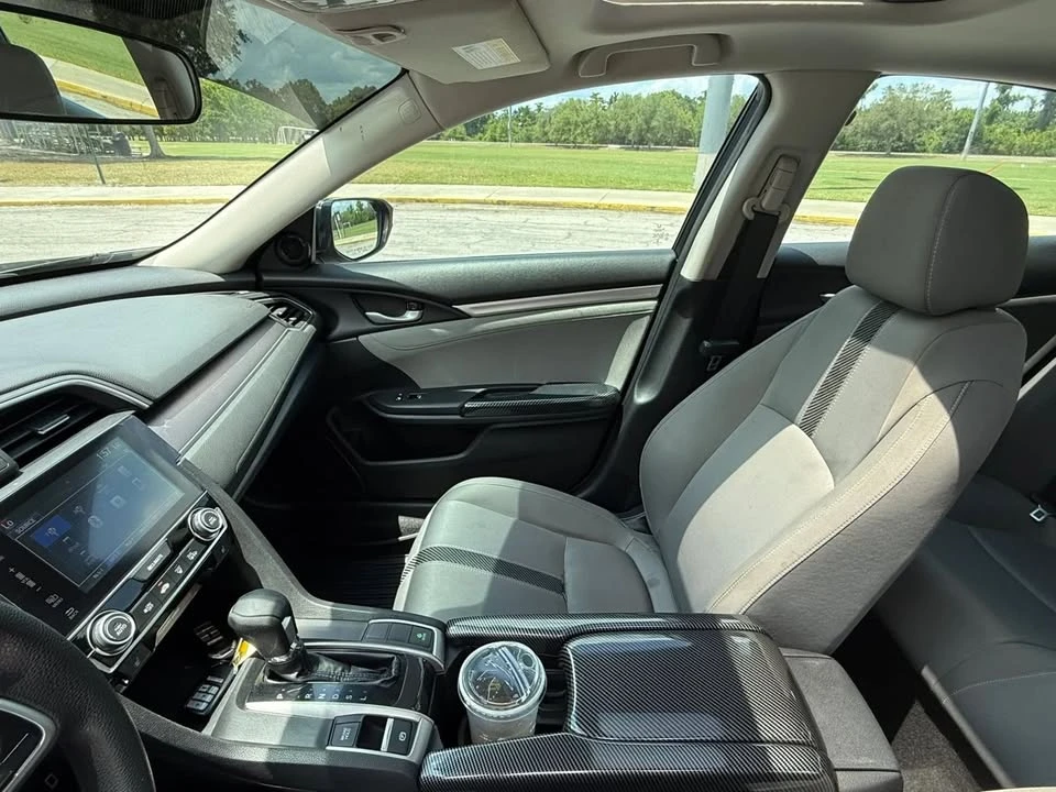 2016 Honda Civic 10th Gen - Image 19 of 20