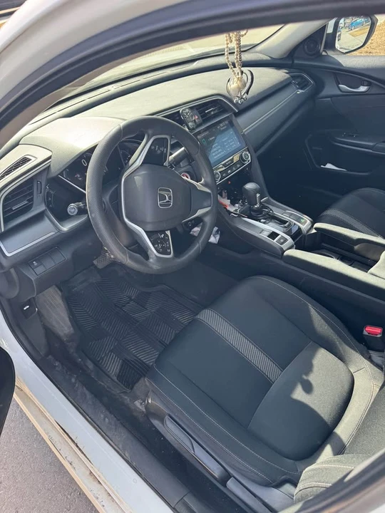 2016 Honda Civic 10th Gen - Image 7 of 7