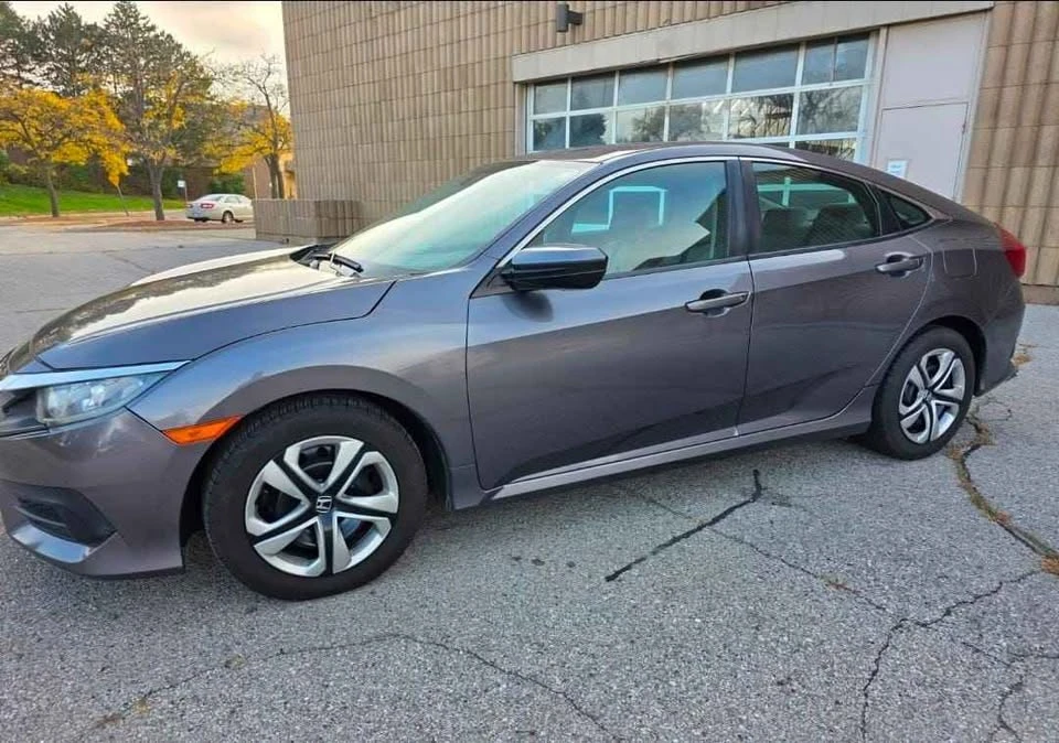 2016 Honda Civic 10th Gen - Image 18 of 20