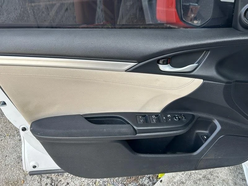 2016 Honda Civic 10th Gen - Image 17 of 20