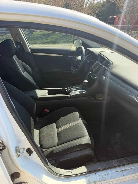 2016 Honda Civic 10th Gen - Image 7 of 8