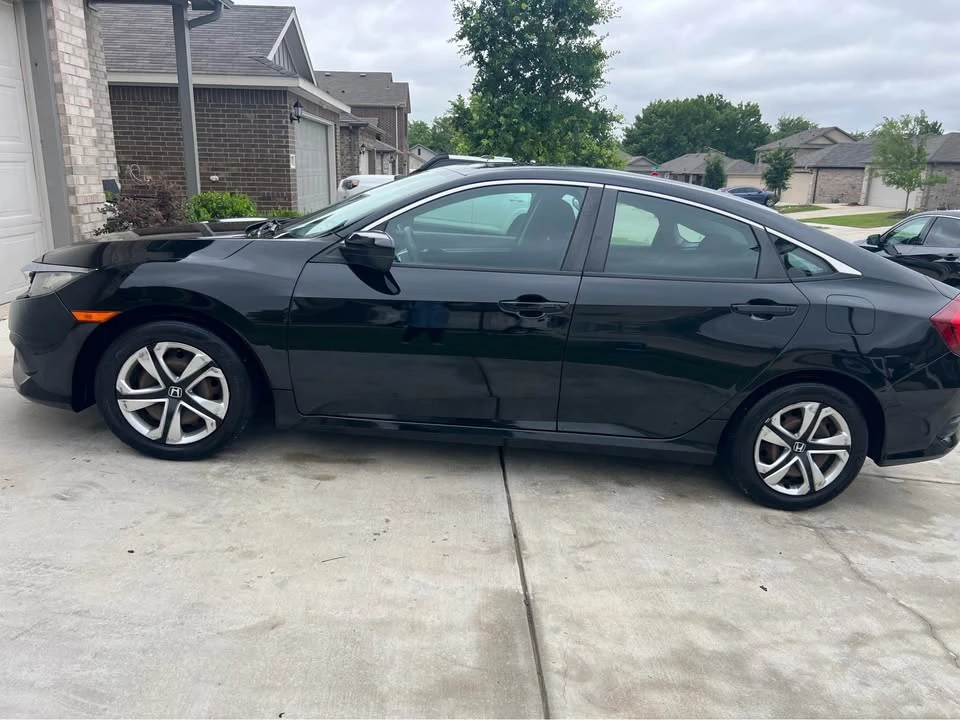 2016 Honda Civic 10th Gen - Image 2 of 6
