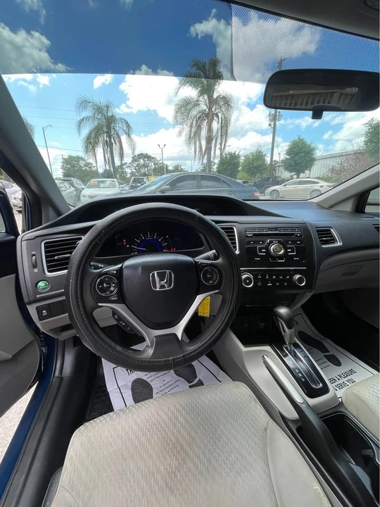 2016 Honda Civic 10th Gen - Image 10 of 12