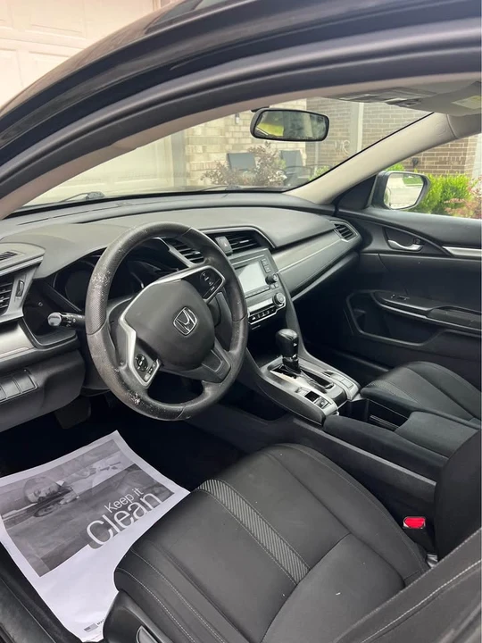 2016 Honda Civic 10th Gen - Image 5 of 6