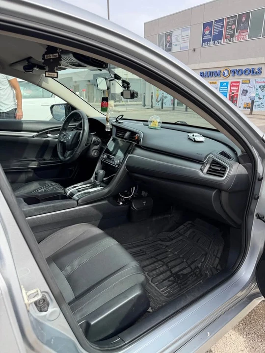 2016 Honda Civic 10th Gen - Image 8 of 16