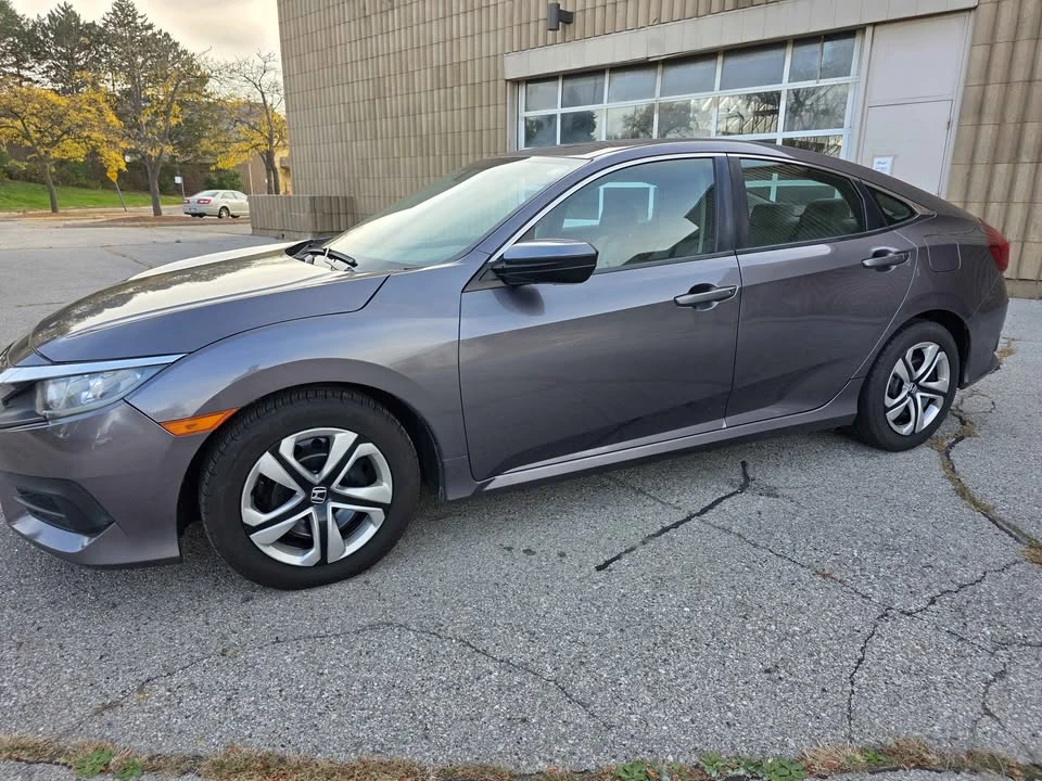 2016 Honda Civic 10th Gen - Image 5 of 20