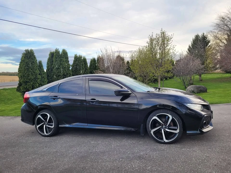 2016 Honda Civic 10th Gen - Image 3 of 5