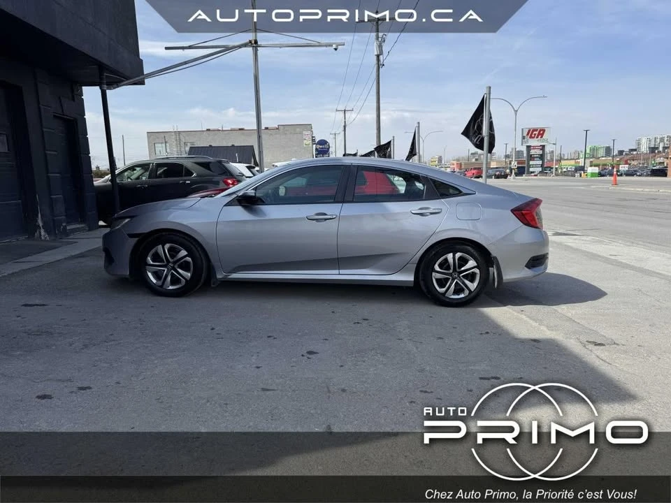 2016 Honda Civic 10th Gen - Image 10 of 16