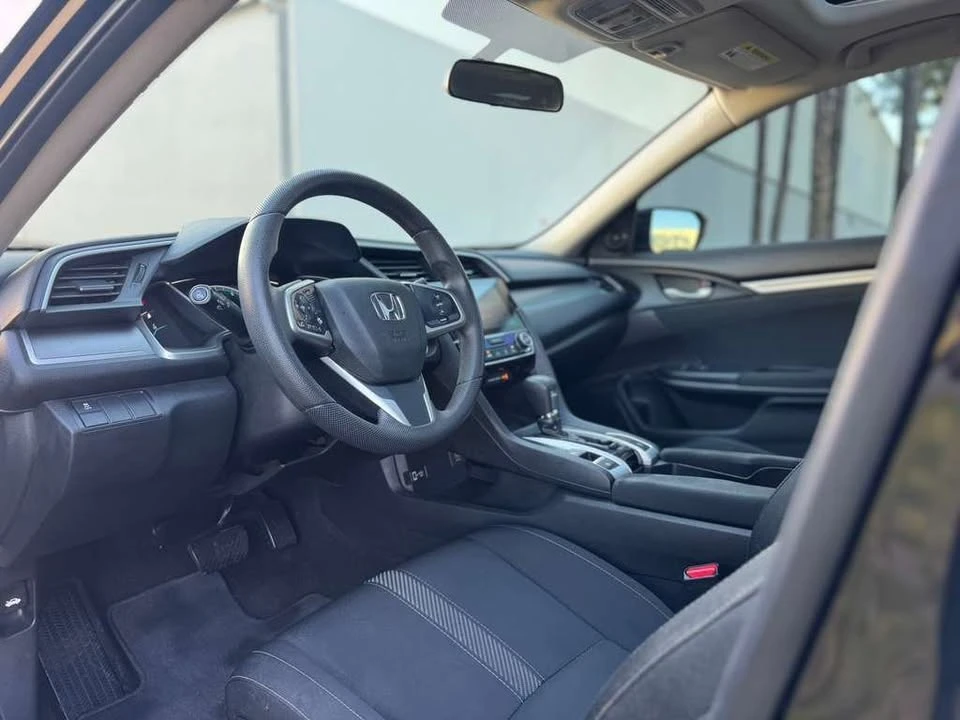 2016 Honda Civic 10th Gen - Image 7 of 12