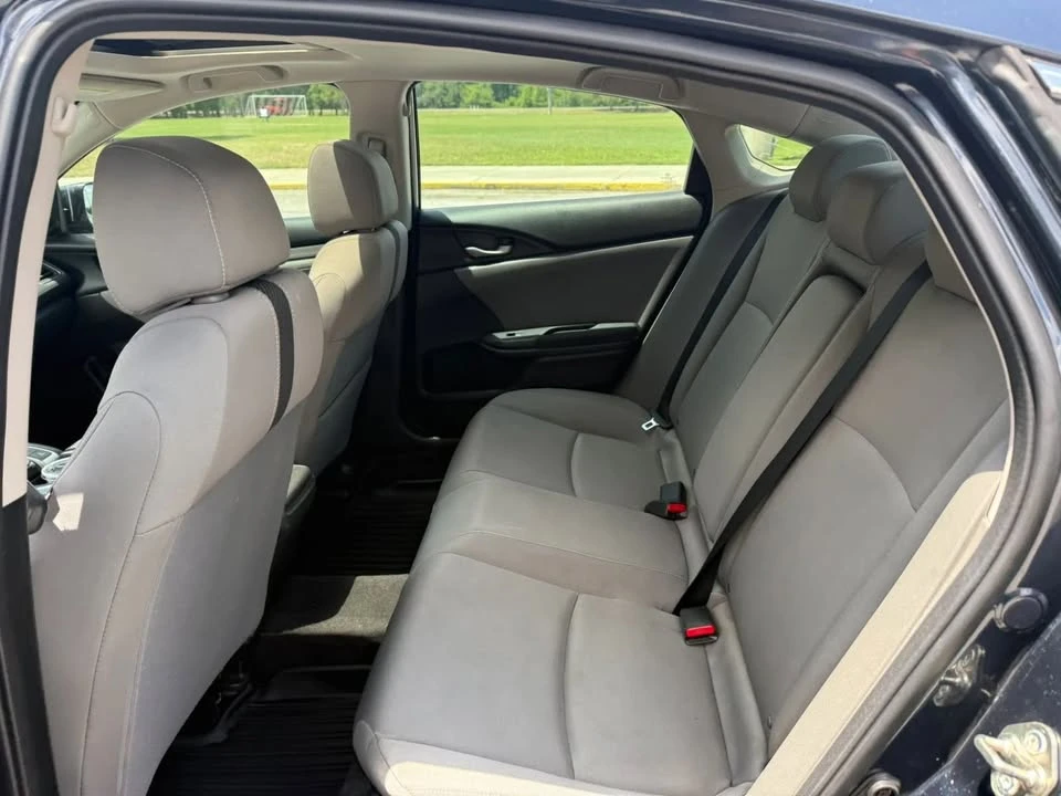 2016 Honda Civic 10th Gen - Image 10 of 20