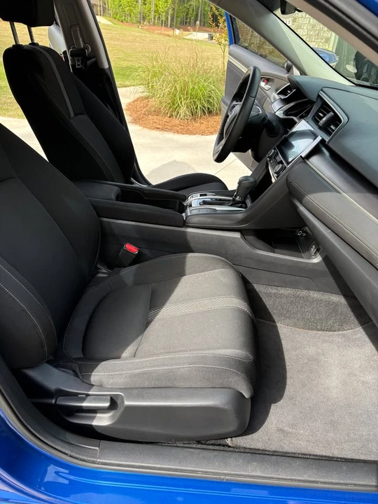 2016 Honda Civic 10th Gen - Image 9 of 12
