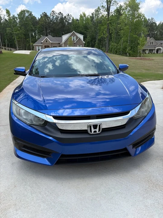 2016 Honda Civic 10th Gen - Image 4 of 12