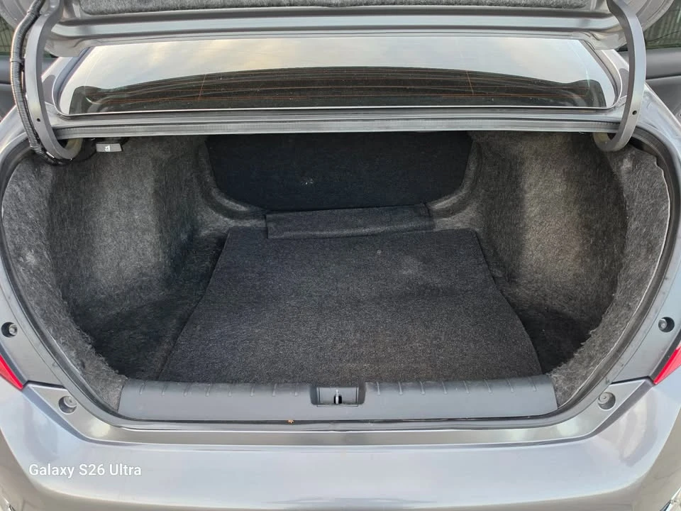 2016 Honda Civic 10th Gen - Image 17 of 19