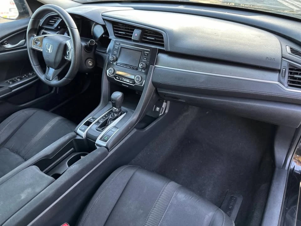 2016 Honda Civic 10th Gen - Image 16 of 20