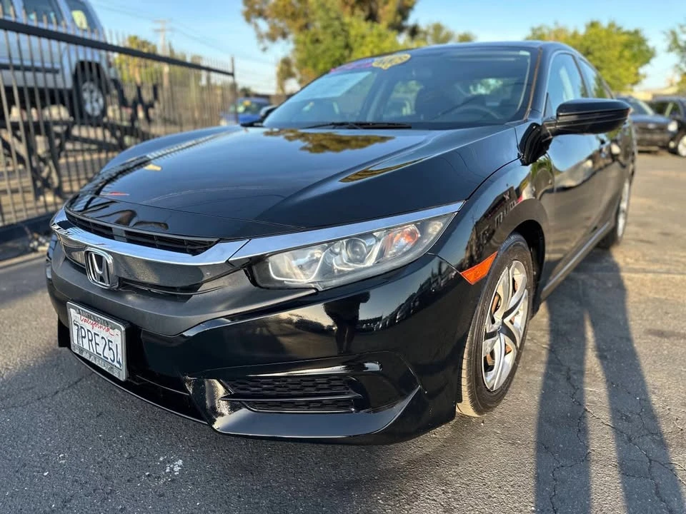 2016 Honda Civic 10th Gen - Image 3 of 20
