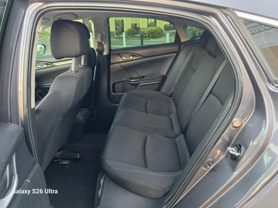 2016 Honda Civic 10th Gen - Image 11 of 19